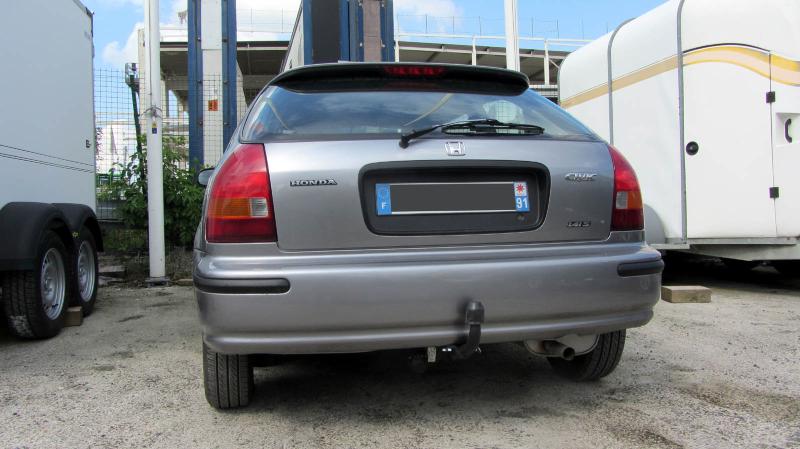 Montage attelage honda civic