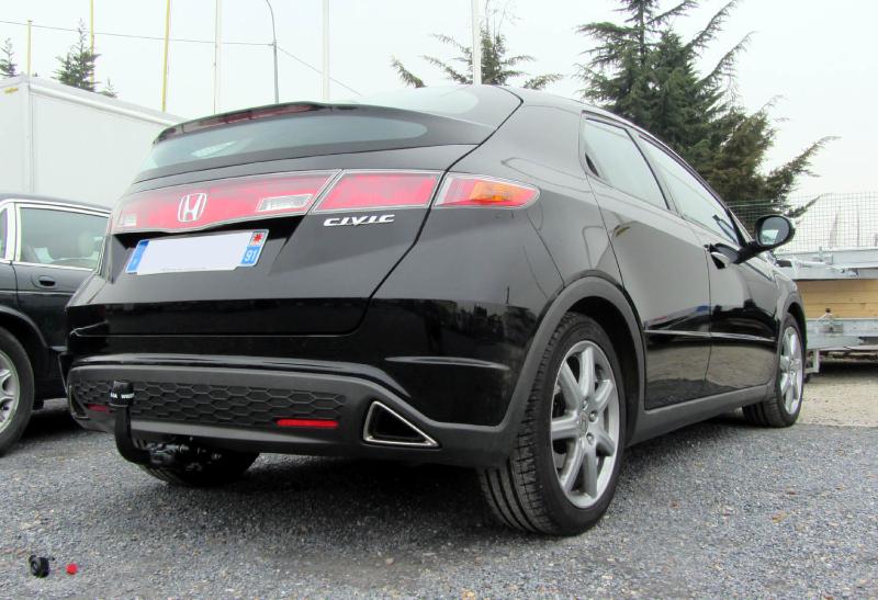 Montage attelage honda civic