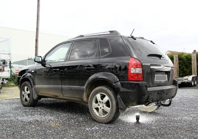 Montage attelage hyundai tucson