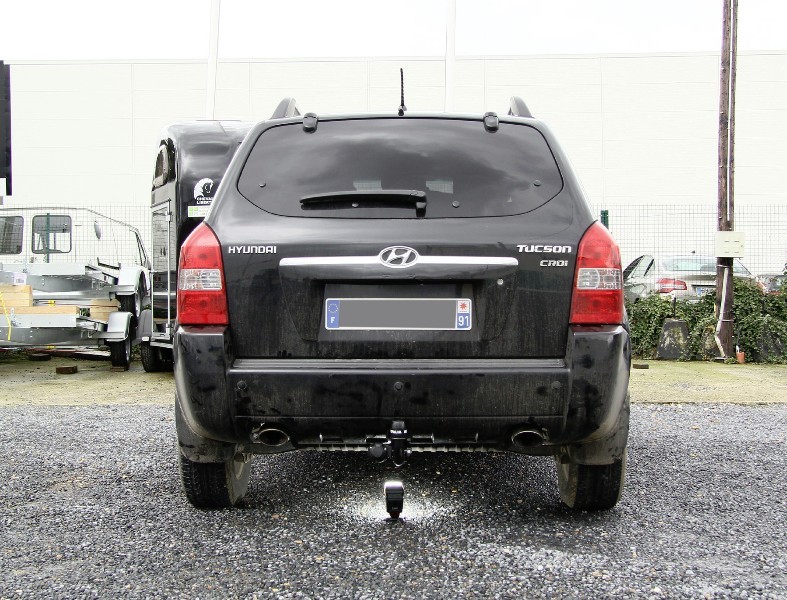 Montage attelage hyundai tucson