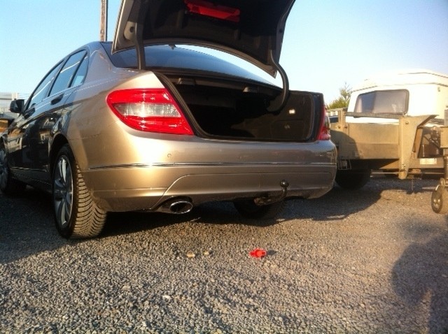 Montage attelage w204