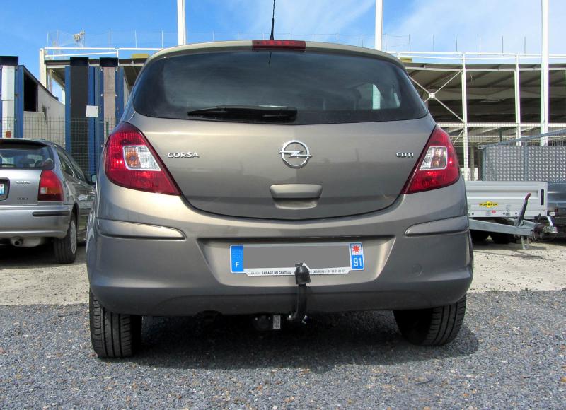 Montage attelage opel corsa d
