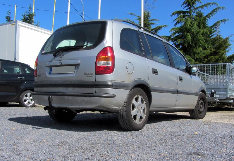 Montage attelage zafira 2001
