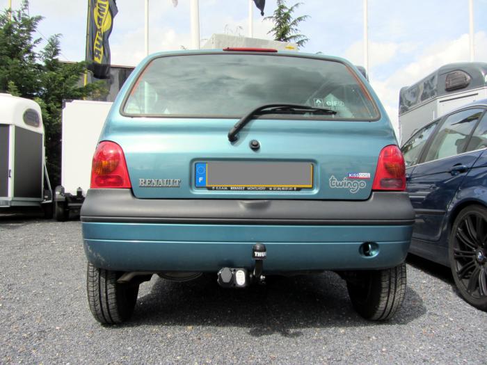 Montage attelage twingo