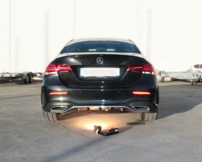 ATTELAGE MERCEDES CLASSE A BERLINE V177
