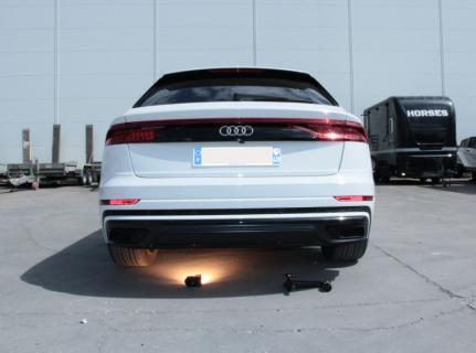 ATTELAGE AUDI Q8 MILD HYBRIDE