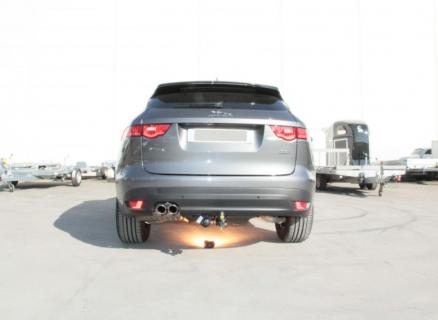 ATTELAGE JAGUAR F PACE