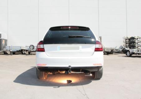 ATTELAGE SKODA RAPID SPACEBACK