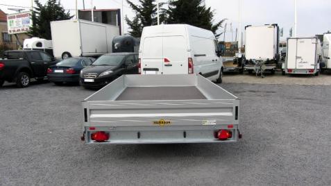 REMORQUE PLATEAU HUMBAUR HT 304121