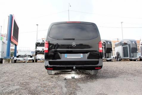 ATTELAGE MERCEDES CLASSE V MINIBUS W447