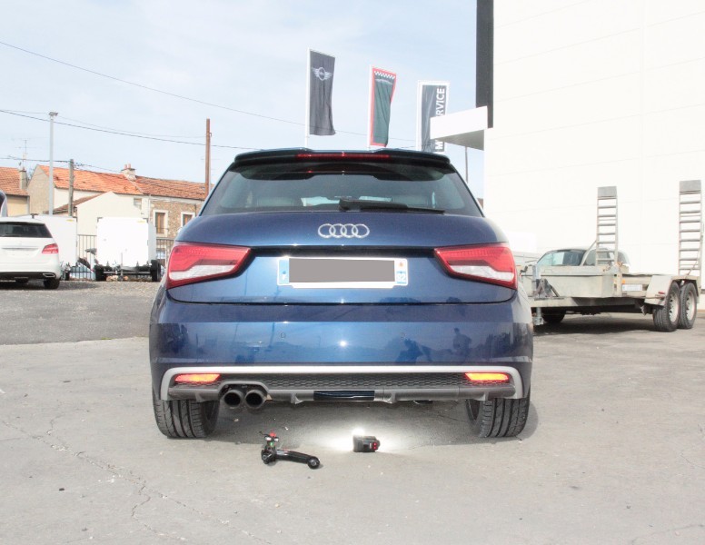 ATTELAGE AUDI A5 S5 SPORTBACK-AUDI A5 S5 SPORTBACK WESTFALIA Patrick  Remorques