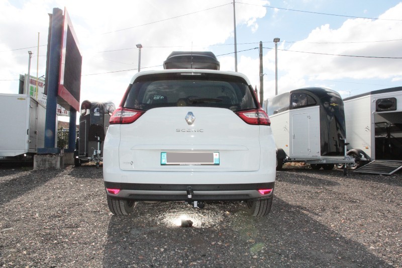 ATTELAGE RENAULT SCENIC 2-RENAULT SCENIC 2 BRINK THULE Patrick Remorques