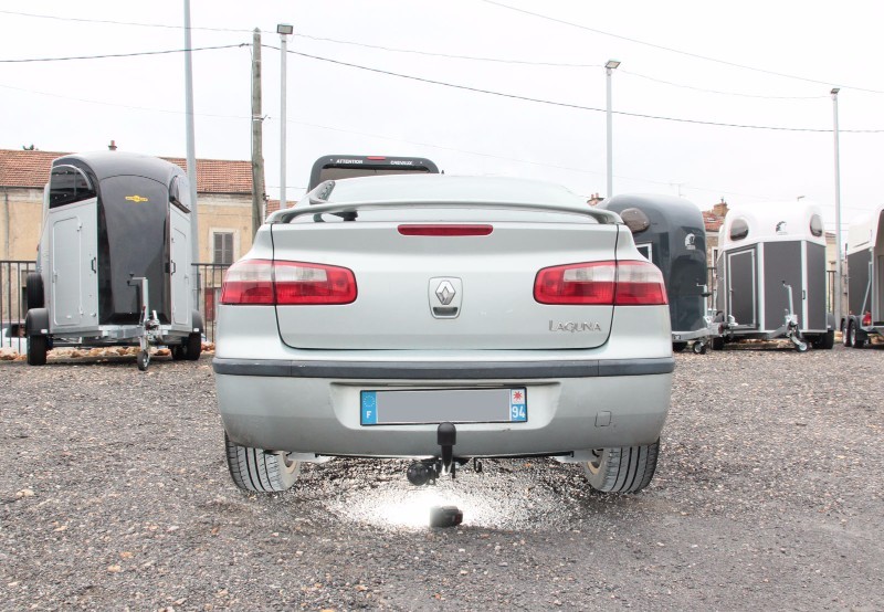 Barres de toit Aluminium pour Renault Laguna 2 Berline de 2000 à 2008