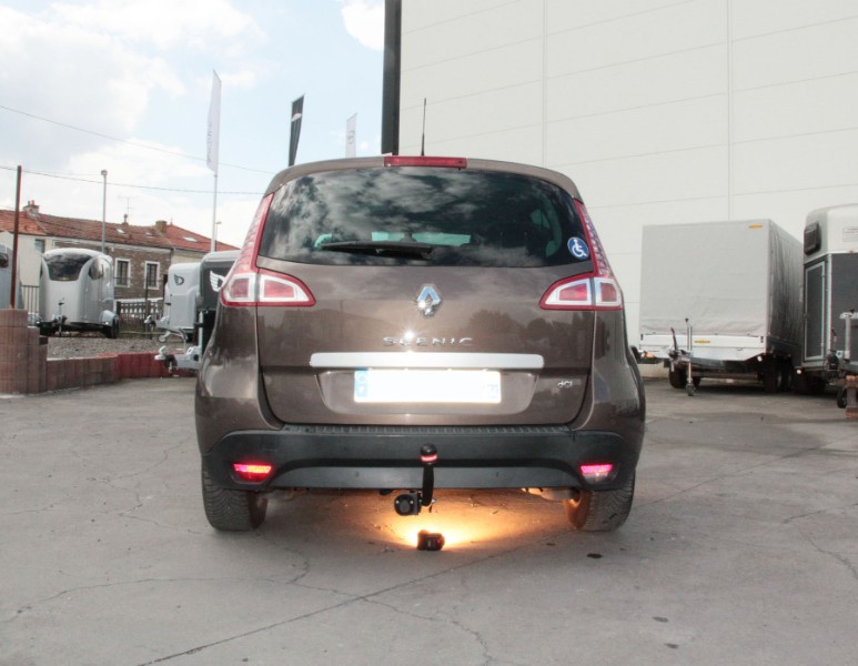 ATTELAGE RENAULT GRAND SCENIC 4-RENAULT GRAND SCENIC 4 BOISNIER Patrick  Remorques