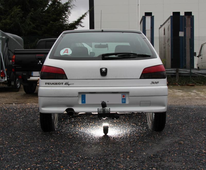 ATTELAGE PEUGEOT 306 BERLINE-PEUGEOT 306 BERLINE SIARR Patrick