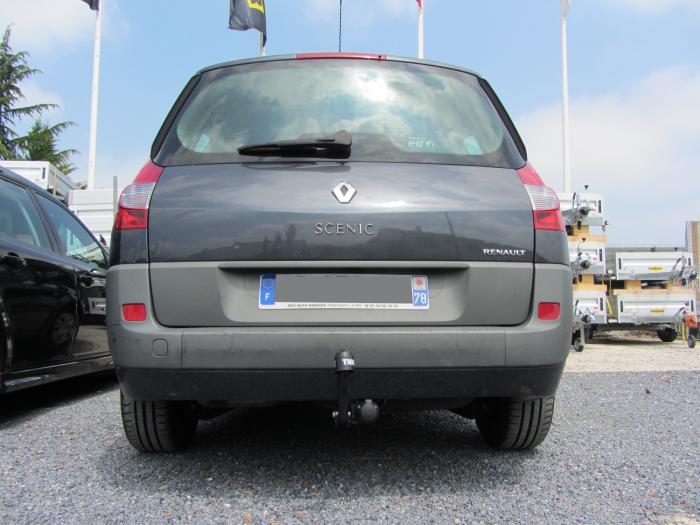 ATTELAGE RENAULT SCENIC 2-RENAULT SCENIC 2 BRINK THULE Patrick Remorques