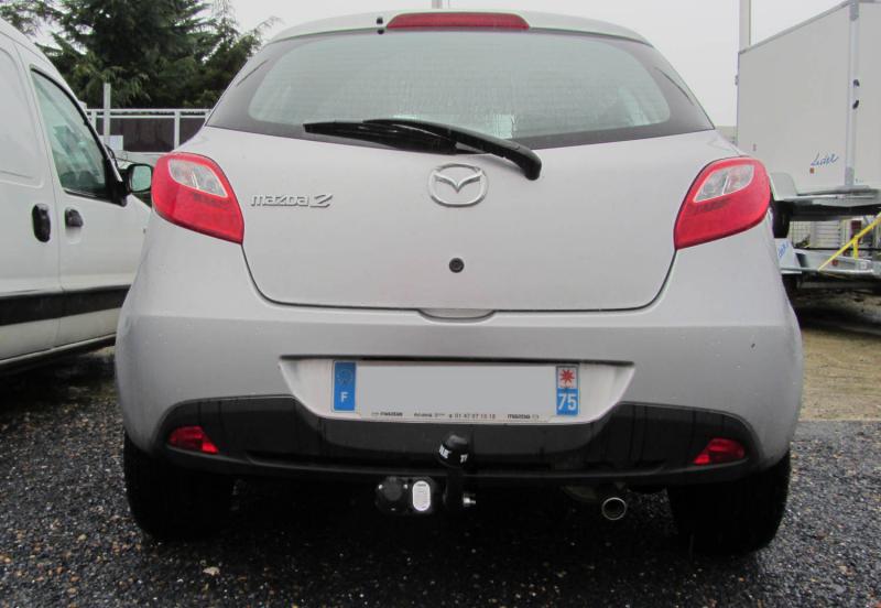 ATTELAGE MAZDA 2-MAZDA 2 BRINK THULE Patrick Remorques