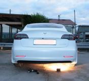 ATTELAGE TESLA MODEL 3