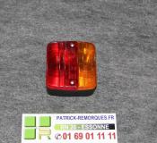 FEU DE REMORQUE CARRE 3440B