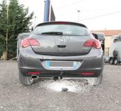 ATTELAGE OPEL ASTRA J BERLINE