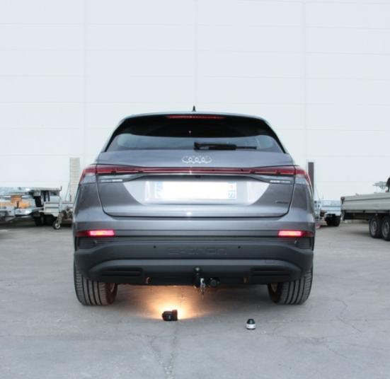 ATTELAGE AUDI Q4 ETRON