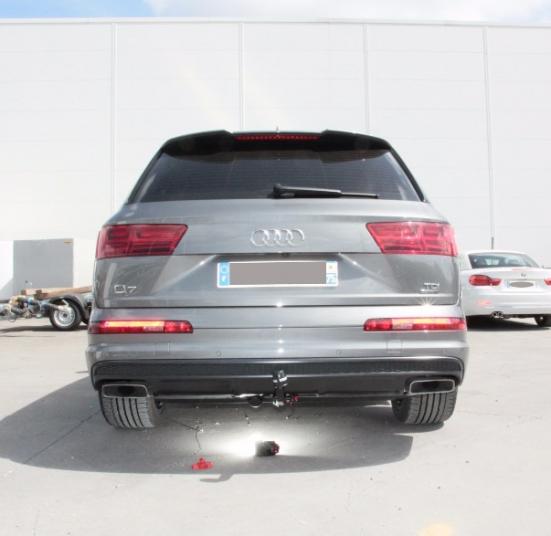 ATTELAGE AUDI Q7