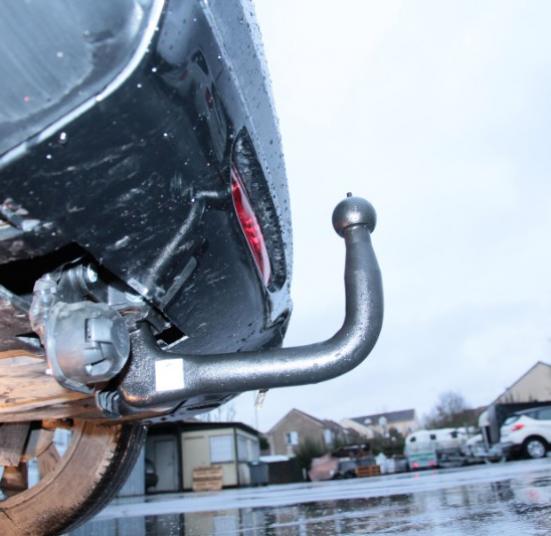 ATTELAGE CITROEN E C4