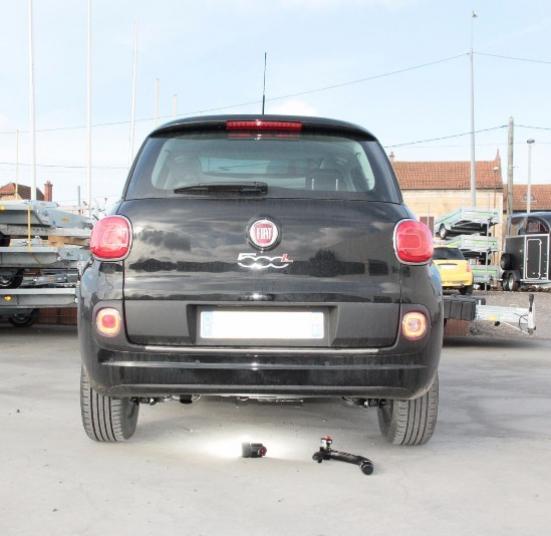 ATTELAGE FIAT 500 L