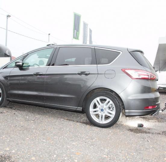 ATTELAGE FORD S MAX