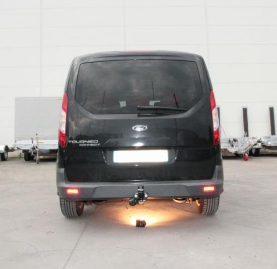 ATTELAGE FORD TOURNEO CONNECT