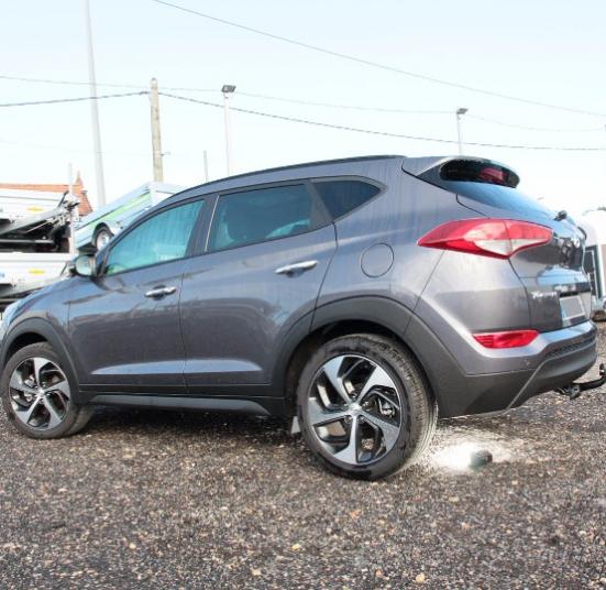 ATTELAGE HYUNDAI TUCSON