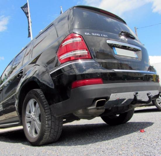 ATTELAGE MERCEDES GL X 164