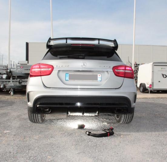 ATTELAGE MERCEDES GLA 45 AMG X 156