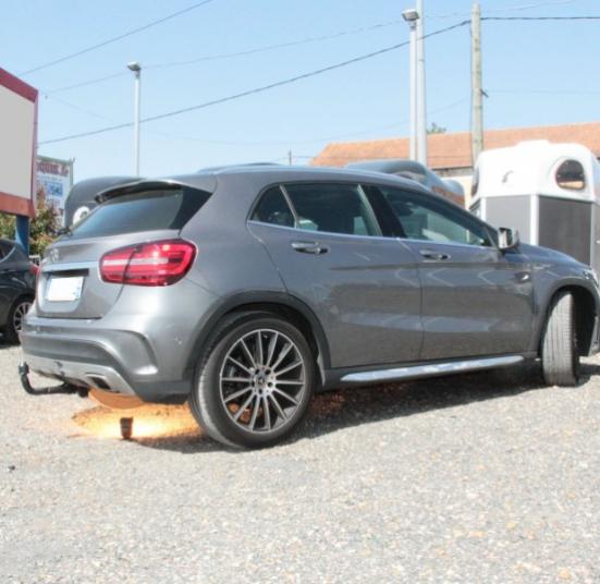 ATTELAGE MERCEDES GLA X156 PACK AMG