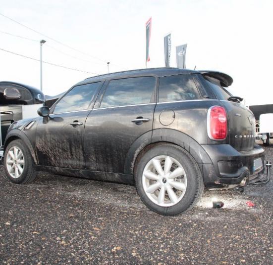 ATTELAGE MINI COUNTRYMAN F60 SD 