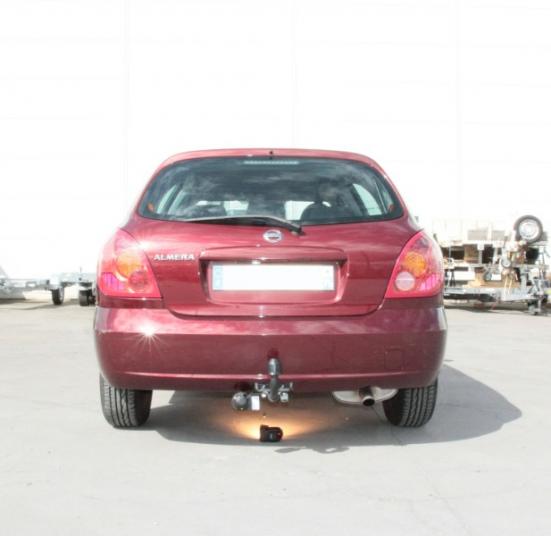 ATTELAGE NISSAN ALMERA