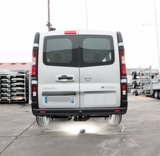 ATTELAGE OPEL VIVARO