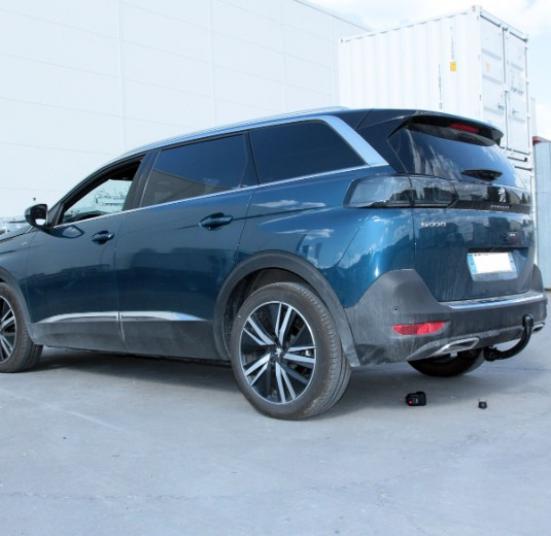 ATTELAGE  PEUGEOT 5008 SUV GT 