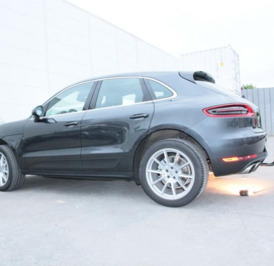 ATTELAGE PORSCHE MACAN