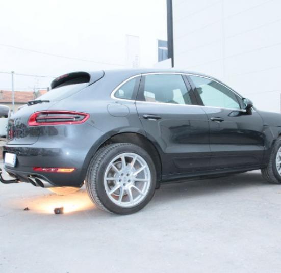 ATTELAGE PORSCHE MACAN