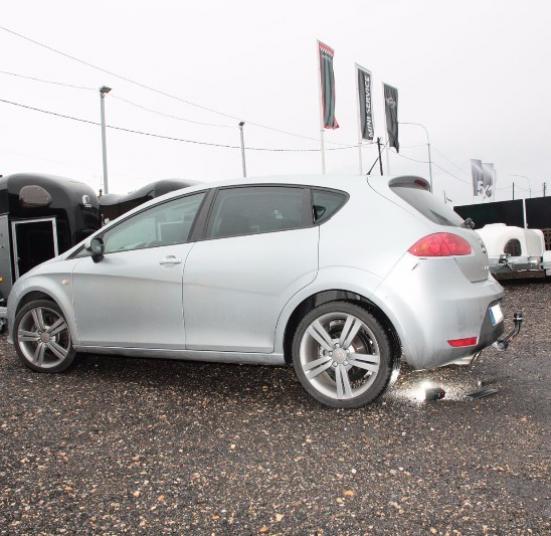 ATTELAGE SEAT LEON 2 FR