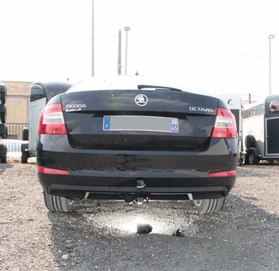 ATTELAGE SKODA OCTAVIA 3 BERLINE