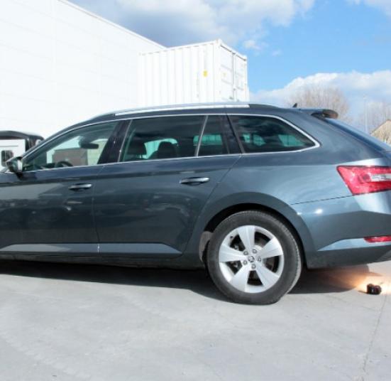 ATTELAGE SKODA SUPERB 3 COMBI HYBRIDE TYPE 3V5