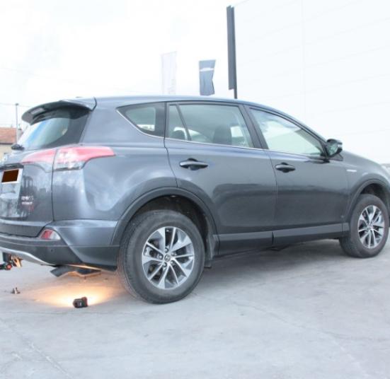 ATTELAGE TOYOTA RAV 4 HYBRIDE TYPE A4