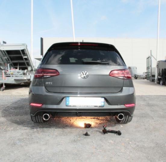 ATTELAGE VOLKSWAGEN GOLF 7 BERLINE GTI