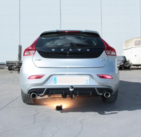 ATTELAGE VOLVO V 40 R DESIGN