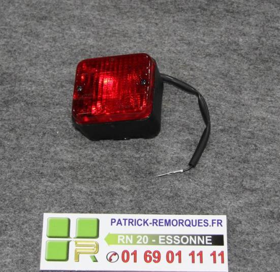 FEU DE REMORQUE ERDE 09191064