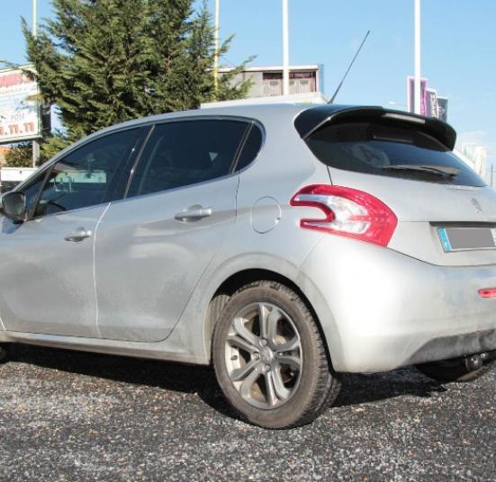 ATTELAGE PEUGEOT 208