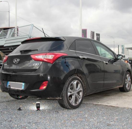 ATTELAGE HYUNDAI I30