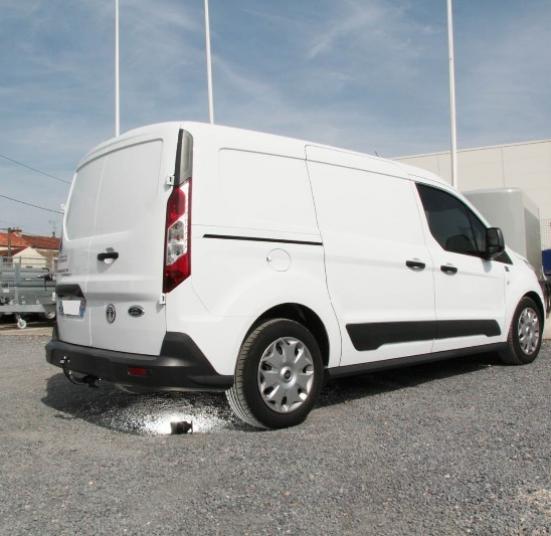 ATTELAGE FORD TRANSIT CONNECT